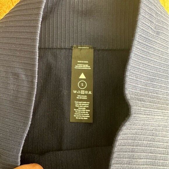 Balance Athletica Women’s Seamless Linear Midi Bodycon Skirt - Picture 4 of 4